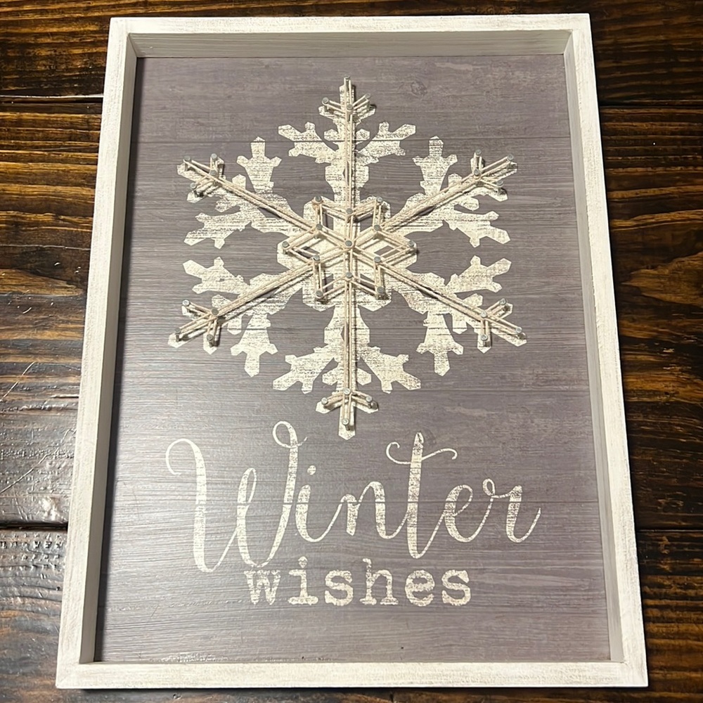 Winter Wishes Holiday Decor